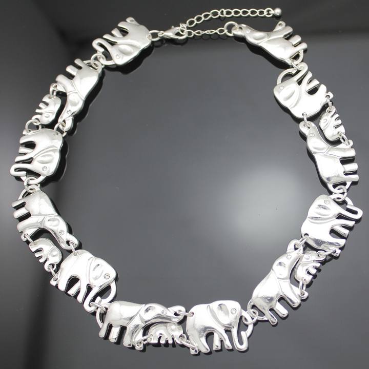 Collier troupeaux d'elephants d'Afrique