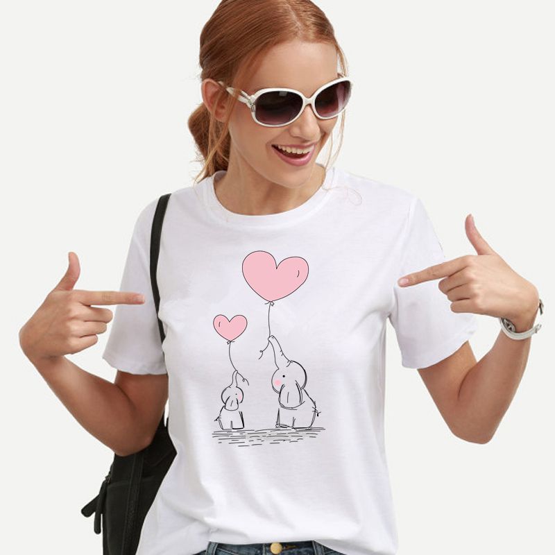 T shirt deux elephants et leurs ballons coeur