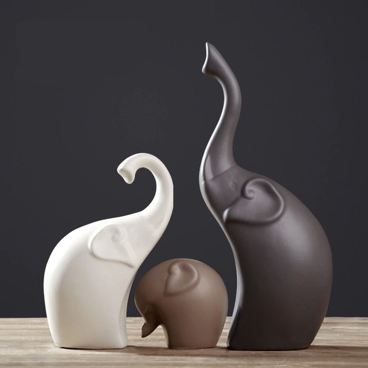 Elephant decoratif en ceramique
