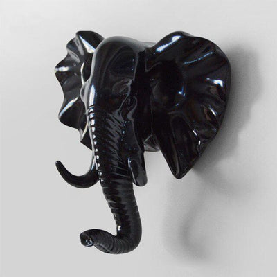 Patère tête éléphant teintée de noir brillant