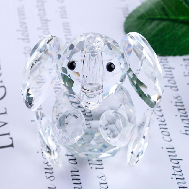 Statuette elephant en cristal vue de face