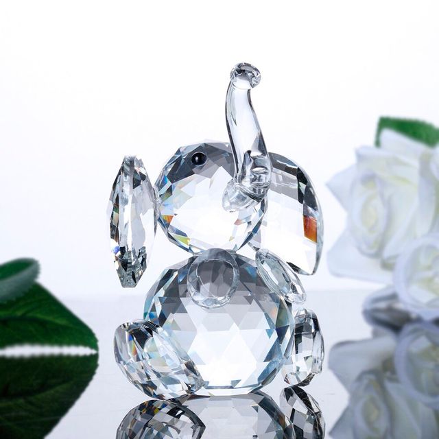 Statuette elephant cristal blanc