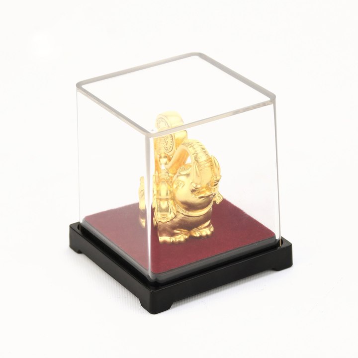 Statuette elephant Feng Shui dans son ecrin