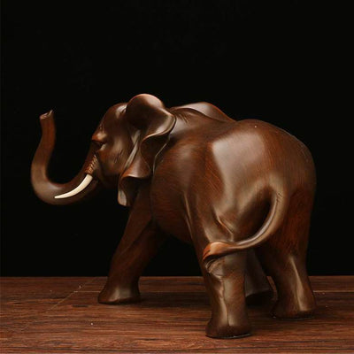 Statue elephant, vue du fessier depuis l'arriere
